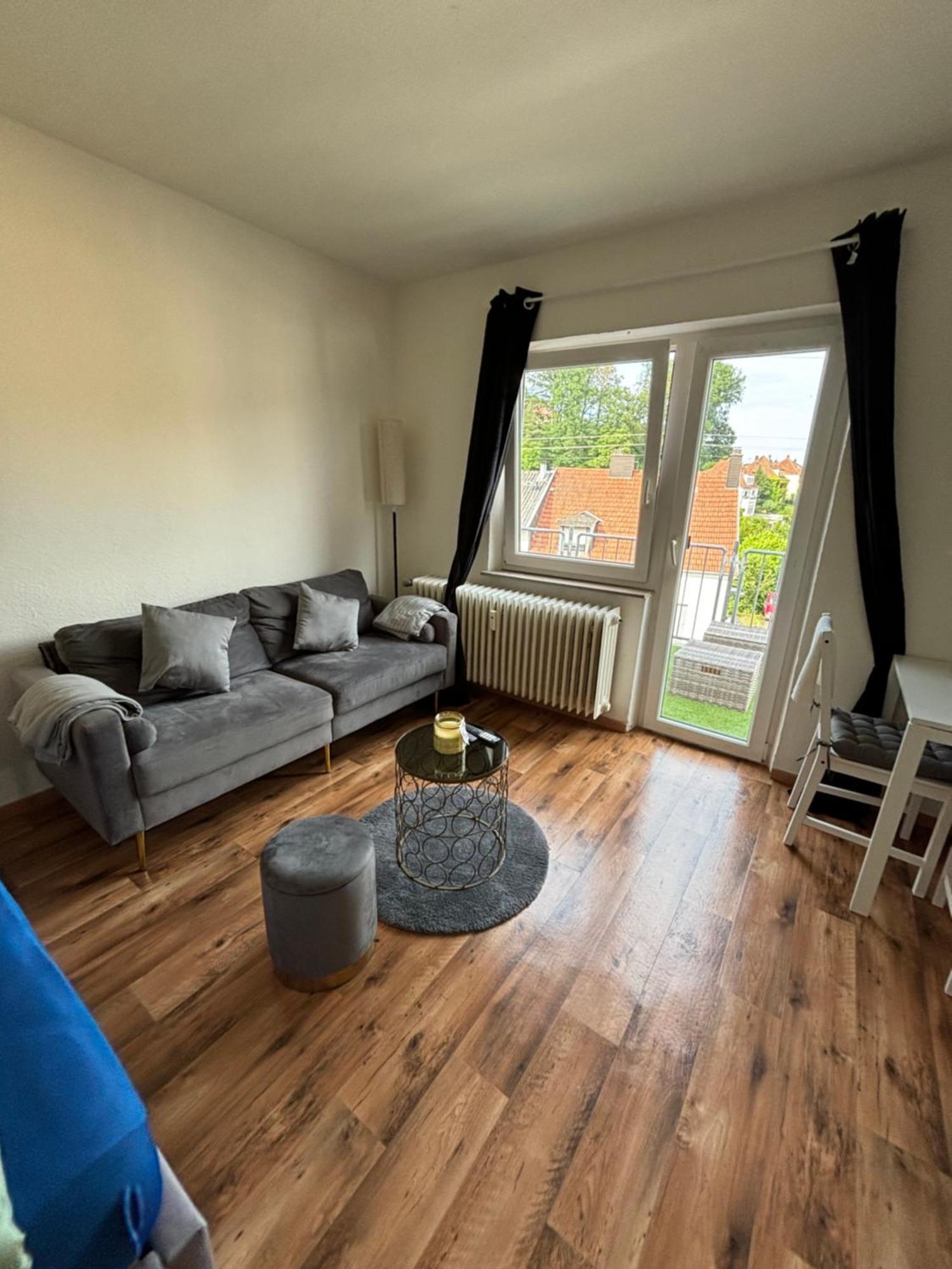 Gemuetliche Wohnung Mit Balkon Саарбрюкен Екстериор снимка